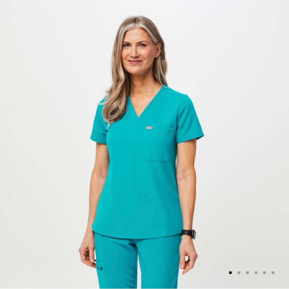 Teal Figs Scrub Top XXS